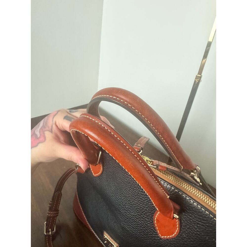 Dooney & Bourke Pebble Grain Zip Zip Satchel EUC - Picture 7 of 16